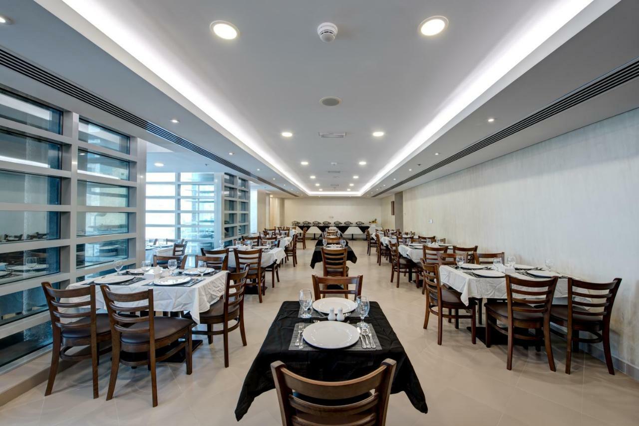 Center Hotel 沙迦 外观 照片